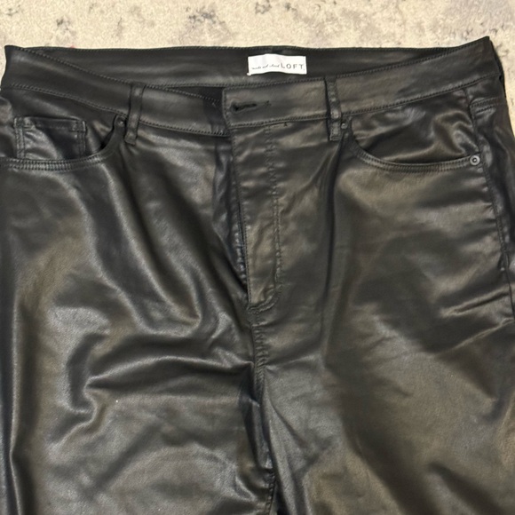 Loft Jeans - Picture 3 of 4